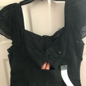 COPY - BCBG keyhole open romper sz Small